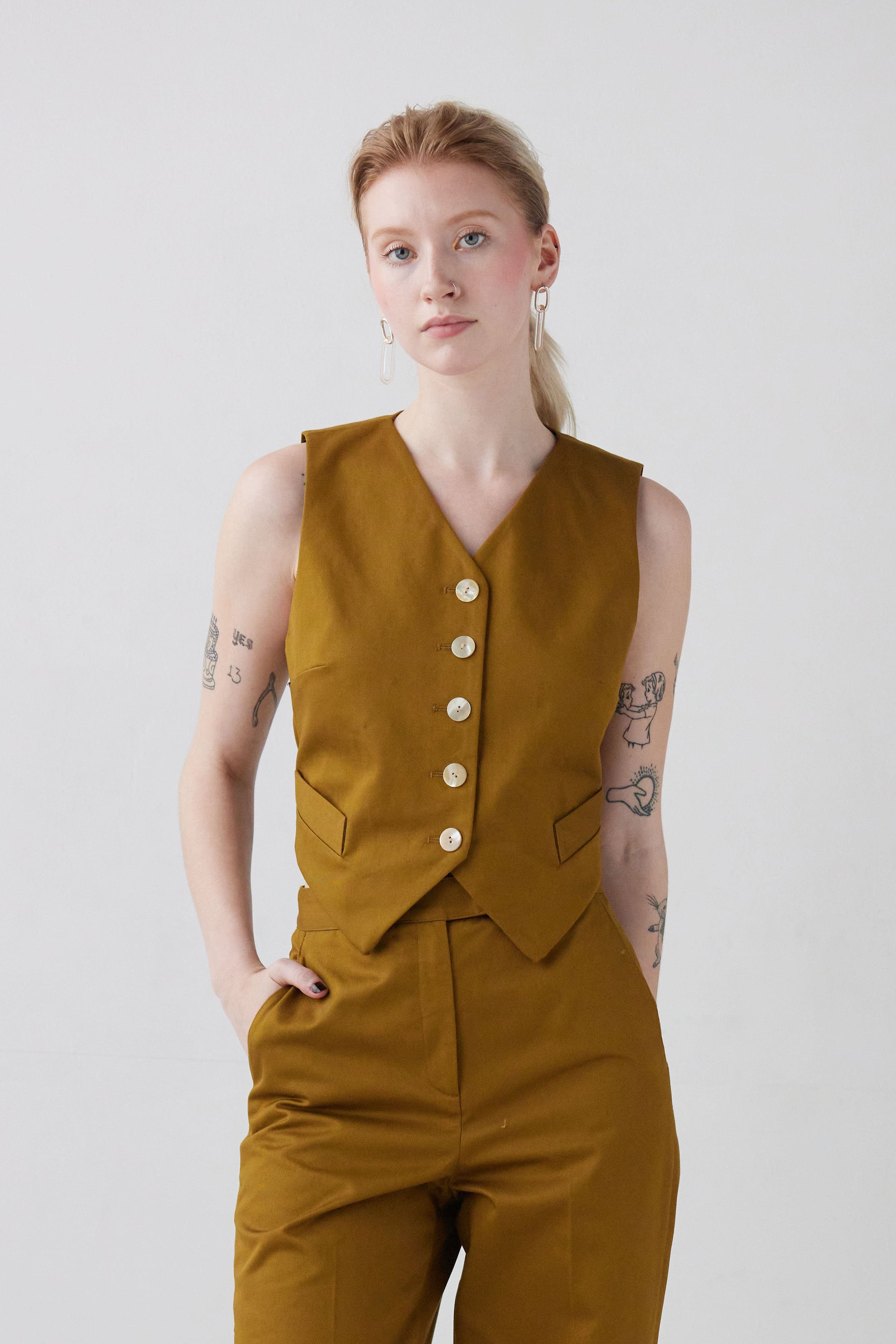 Annie Vest in Cotton Twill