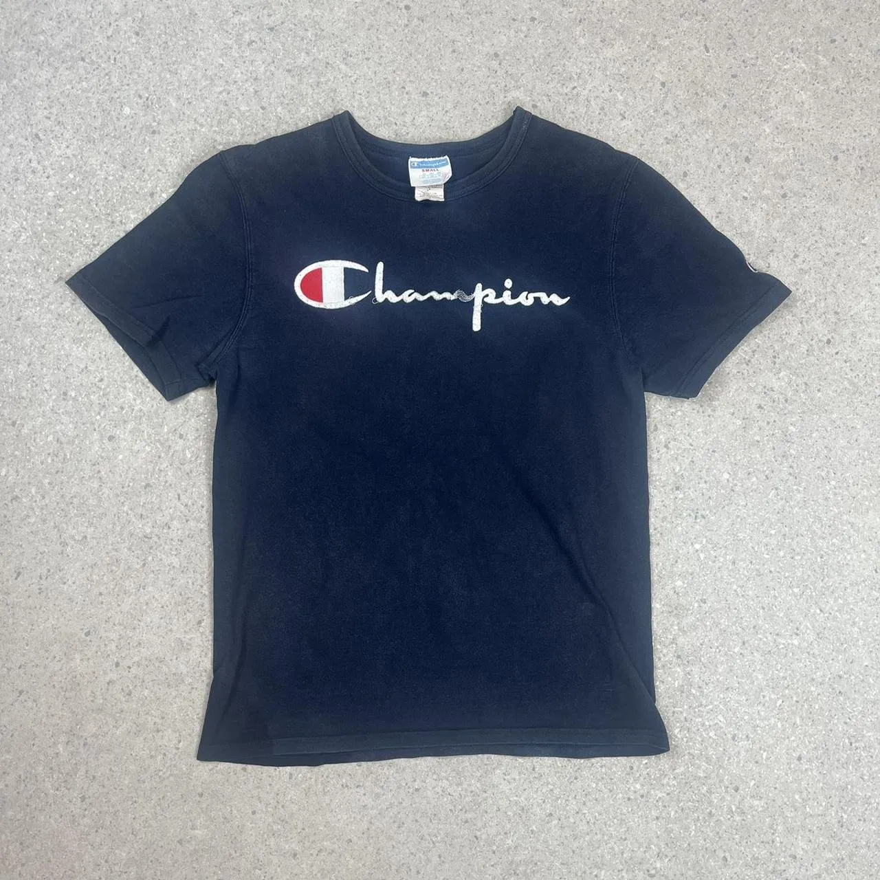 Champion navy blue t-shirt S