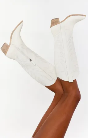 Dolce Vita Solei Western Boot ~ White