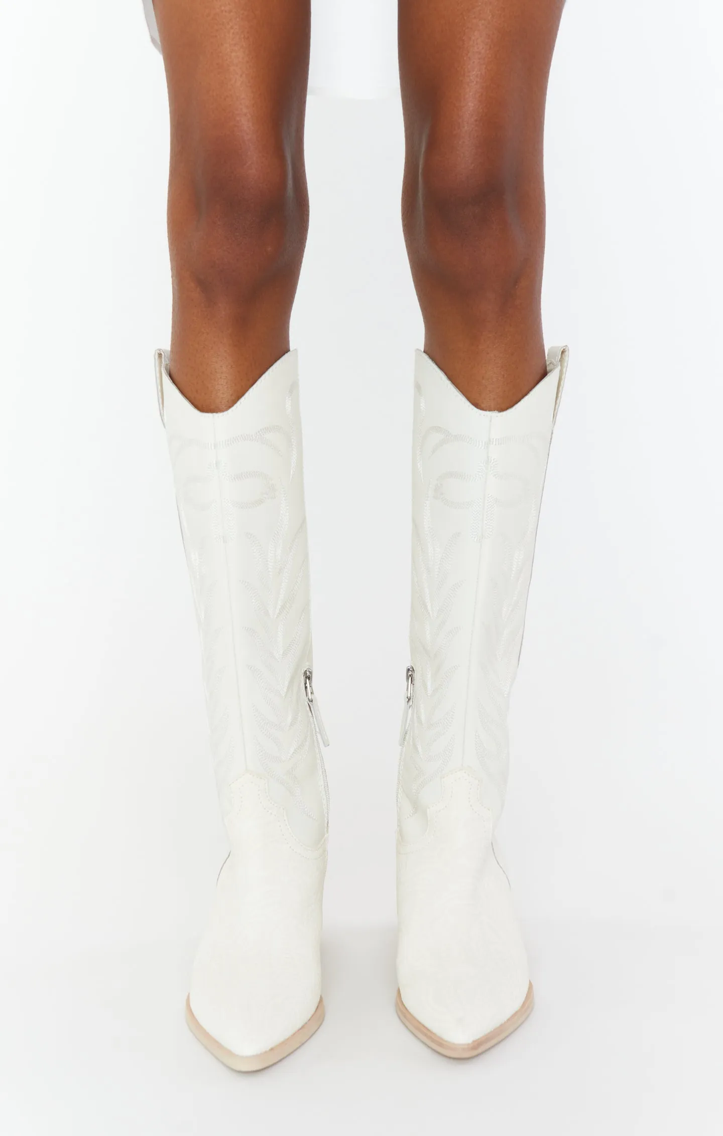 Dolce Vita Solei Western Boot ~ White