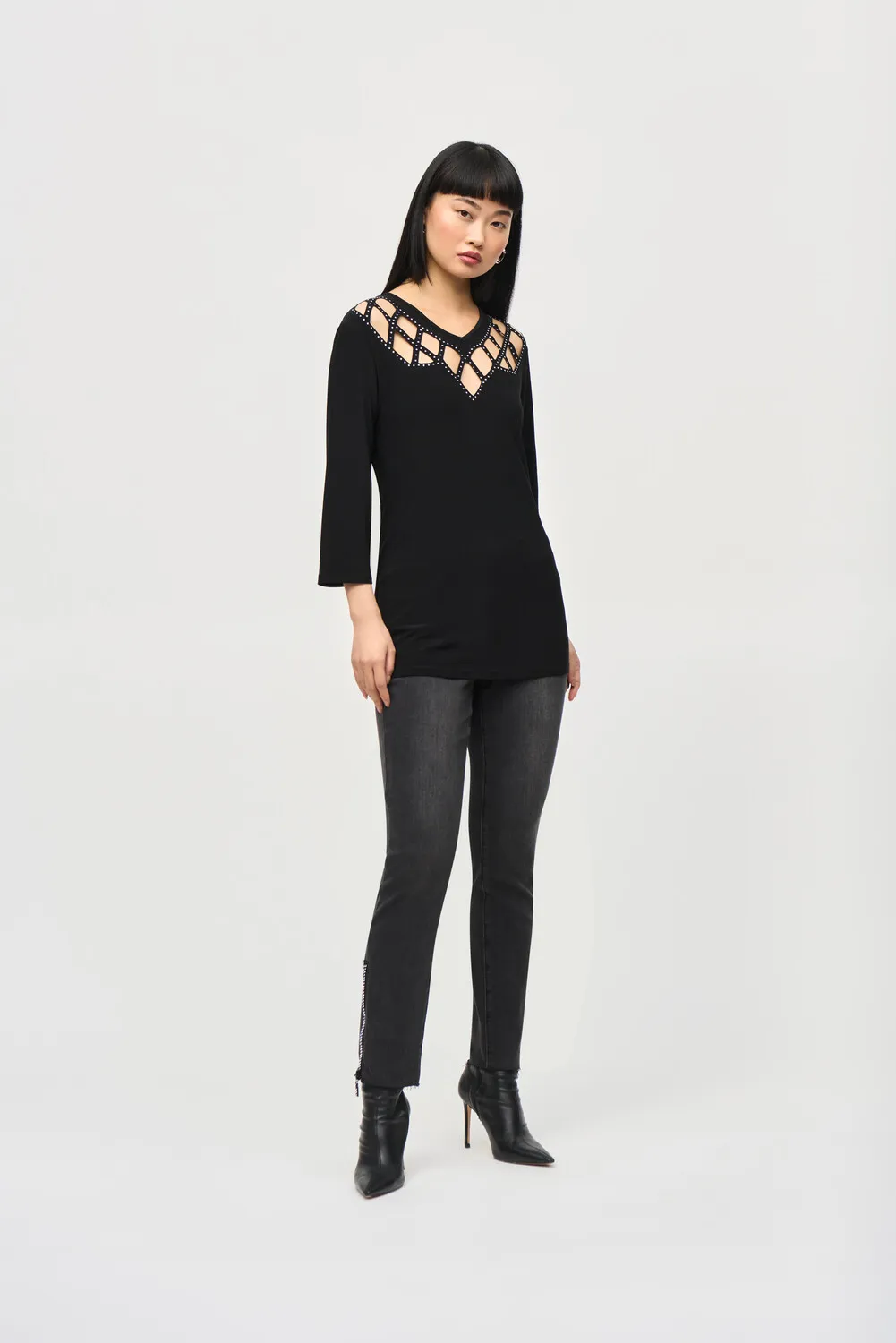 Dotted Keyhole Casual Top Style 243332