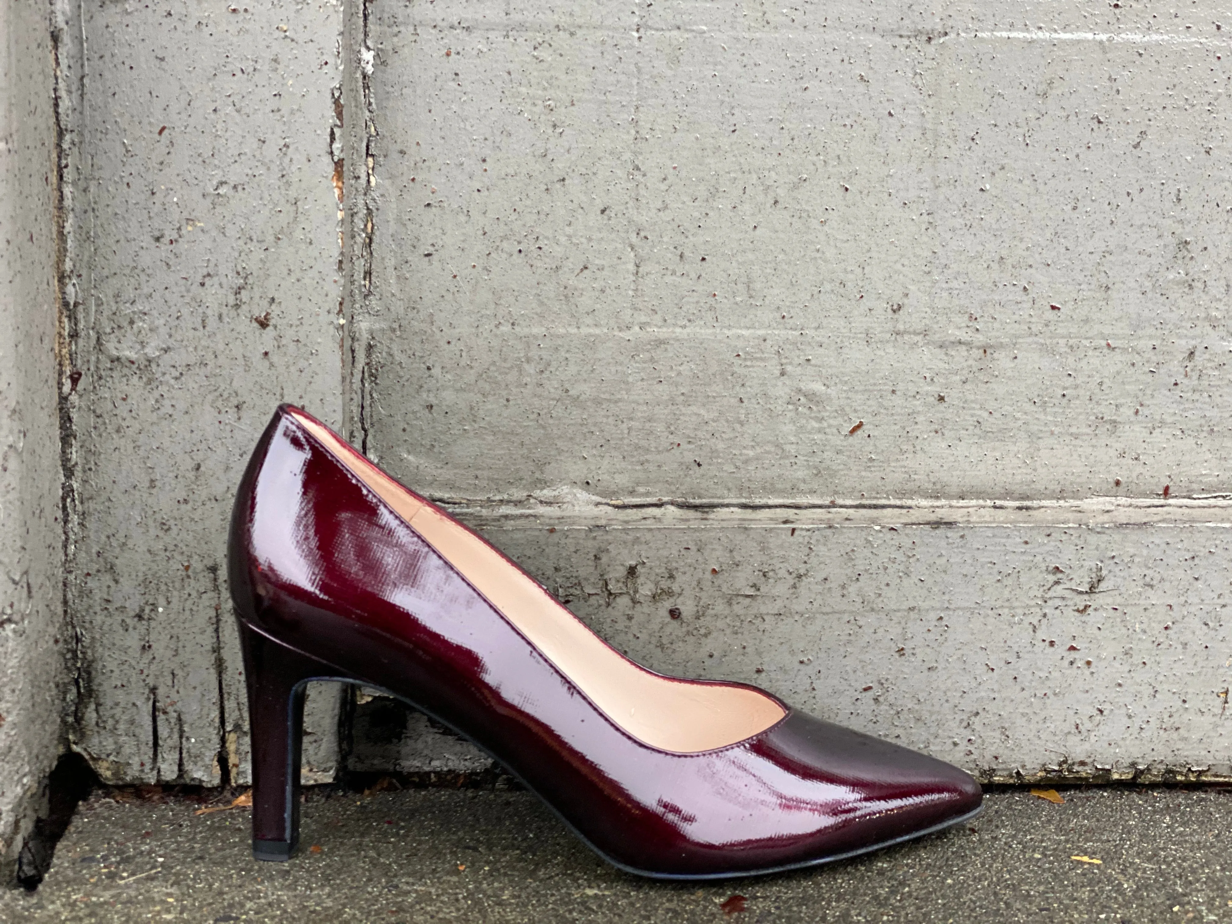 Elfi-Deep Merlot Patent