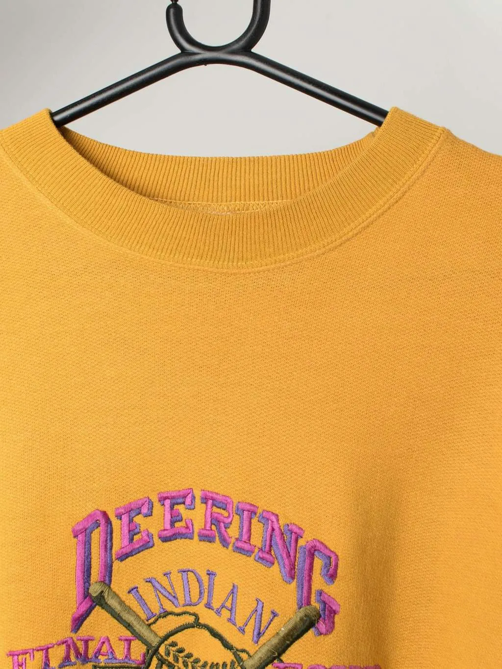 Vintage mustard yellow sweatshirt with bright baseball themed embroidery, mens – Large